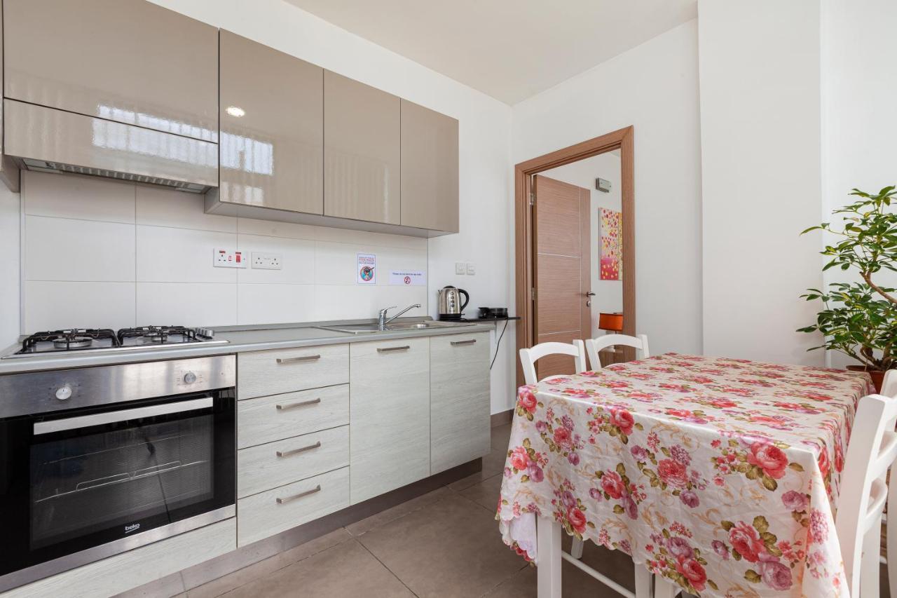 Perfect Seaview Penthouse Daire St. Paul's Bay Dış mekan fotoğraf