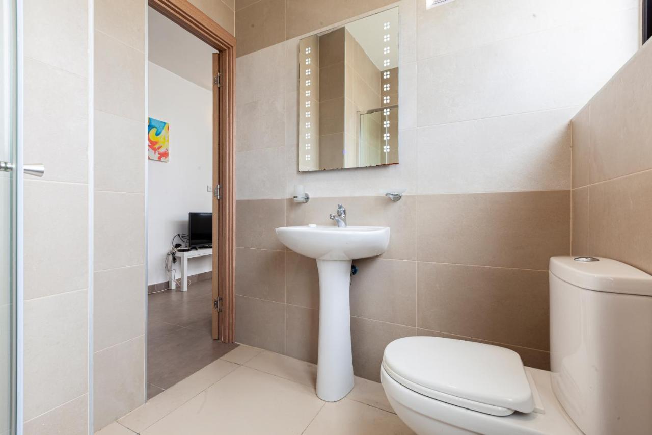 Perfect Seaview Penthouse Daire St. Paul's Bay Dış mekan fotoğraf